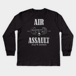 Air Assault (distressed) Kids Long Sleeve T-Shirt